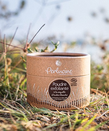Poudre exfoliante à la coquille d'huître blanche